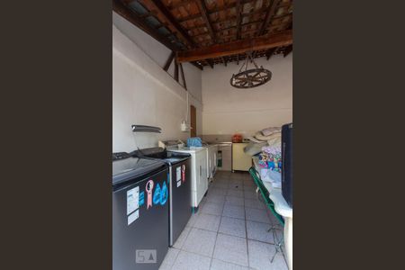 Casa à venda com 450m², 4 quartos e 4 vagasÁrea de Serviço