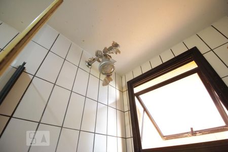 Apartamento à venda com 203m², 4 quartos e 4 vagasChuveiro