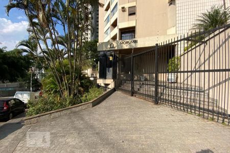 Apartamento à venda com 40m², 1 quarto e 1 vaga Apartamento à venda com 40m², 1 quarto e 1 vagaEntrada