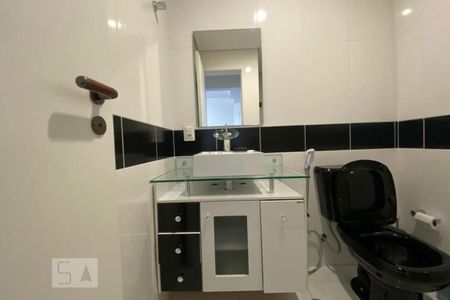 Apartamento à venda com 40m², 1 quarto e 1 vaga Apartamento à venda com 40m², 1 quarto e 1 vagaBanheiro