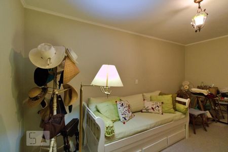 Casa à venda com 350m², 3 quartos e 4 vagas Casa à venda com 350m², 3 quartos e 4 vagasQuarto 3