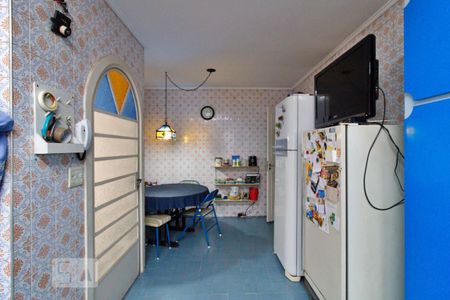 Casa à venda com 350m², 3 quartos e 4 vagas Casa à venda com 350m², 3 quartos e 4 vagasCozinha