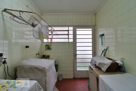 Casa à venda com 350m², 3 quartos e 4 vagas Casa à venda com 350m², 3 quartos e 4 vagasÁrea de Serviço