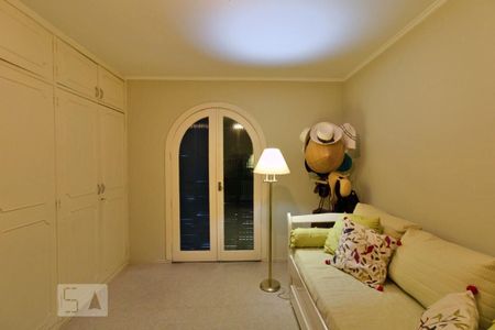 Casa à venda com 350m², 3 quartos e 4 vagas Casa à venda com 350m², 3 quartos e 4 vagasQuarto 3
