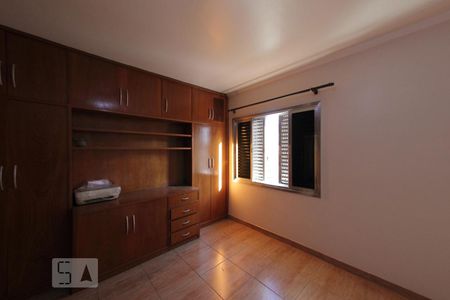 Casa à venda com 225m², 4 quartos e 2 vagasQuarto 3
