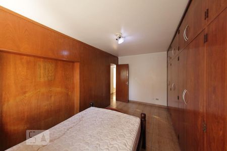 Casa à venda com 225m², 4 quartos e 2 vagasQuarto 4