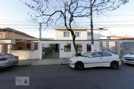 Casa à venda com 225m², 4 quartos e 2 vagasFachada