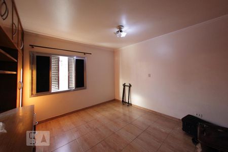 Casa à venda com 225m², 4 quartos e 2 vagasQuarto 3