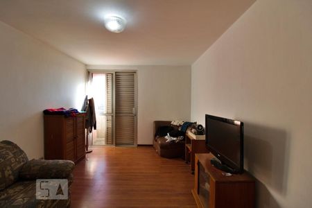 Apartamento à venda com 219m², 4 quartos e 2 vagas Apartamento à venda com 219m², 4 quartos e 2 vagasSuíte 1