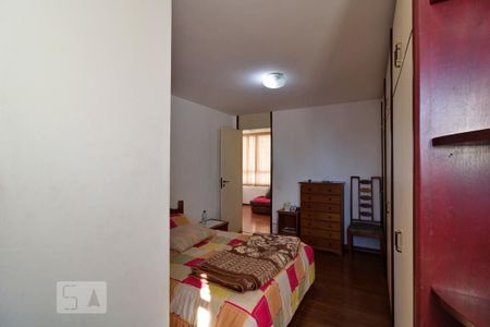 Apartamento à venda com 219m², 4 quartos e 2 vagas Apartamento à venda com 219m², 4 quartos e 2 vagasSuíte 4