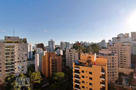 Apartamento à venda com 219m², 4 quartos e 2 vagas Apartamento à venda com 219m², 4 quartos e 2 vagasVista da Varanda da Sala