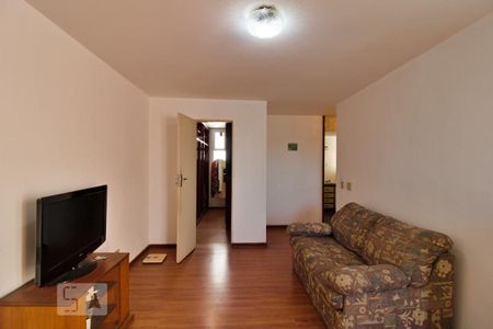 Apartamento à venda com 219m², 4 quartos e 2 vagas Apartamento à venda com 219m², 4 quartos e 2 vagasSuíte 1