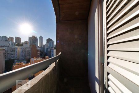 Apartamento à venda com 219m², 4 quartos e 2 vagas Apartamento à venda com 219m², 4 quartos e 2 vagasVaranda da Suíte 1