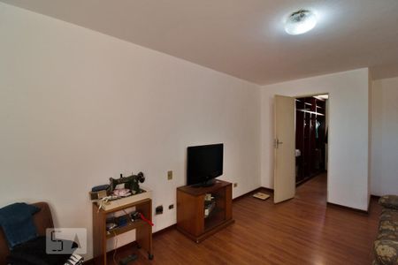 Apartamento à venda com 219m², 4 quartos e 2 vagas Apartamento à venda com 219m², 4 quartos e 2 vagasSuíte 1