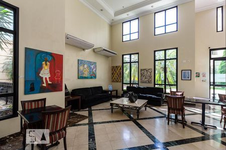 Apartamento para alugar com 32m², 1 quarto e 1 vagaHall