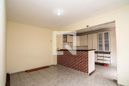 Casa à venda com 241m², 3 quartos e 6 vagas Casa à venda com 241m², 3 quartos e 6 vagasCozinha