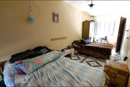 Casa à venda com 150m², 3 quartos e 2 vagas Casa à venda com 150m², 3 quartos e 2 vagasQuarto 2