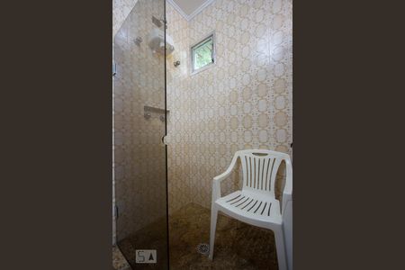 Casa à venda com 317m², 3 quartos e 3 vagasBanheiro Suíte 1