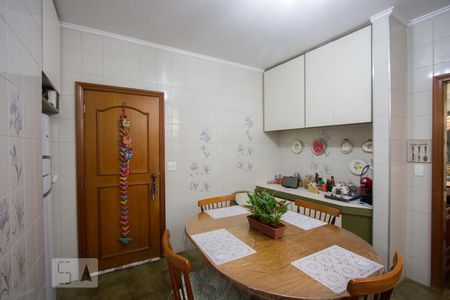 Casa à venda com 317m², 3 quartos e 3 vagasCopa