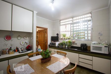 Casa à venda com 317m², 3 quartos e 3 vagasCopa