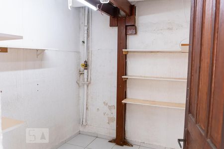 Casa à venda com 120m², 3 quartos e 6 vagasDispensa do salão