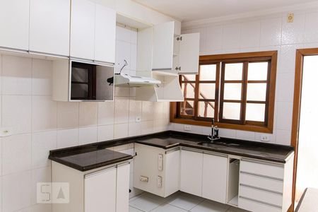 Casa à venda com 120m², 3 quartos e 6 vagasCozinha