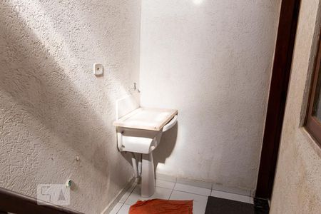 Casa à venda com 120m², 3 quartos e 6 vagasÁrea de serviço