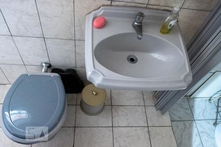 Casa à venda com 500m², 4 quartos e 1 vaga Casa à venda com 500m², 4 quartos e 1 vagaBanheiro da Suíte