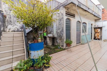 Casa à venda com 250m², 3 quartos e 3 vagas Casa à venda com 250m², 3 quartos e 3 vagasQuintal