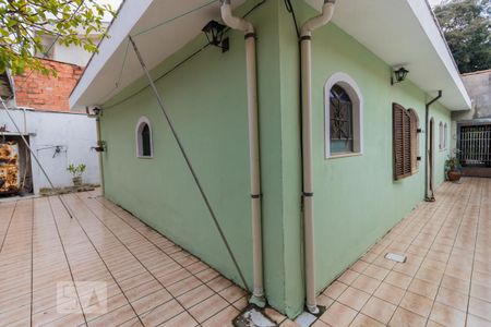 Casa à venda com 250m², 3 quartos e 3 vagas Casa à venda com 250m², 3 quartos e 3 vagasQuintal