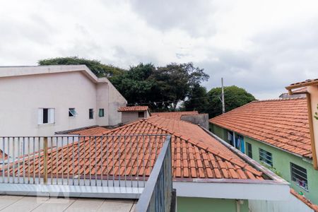 Casa à venda com 250m², 3 quartos e 3 vagas Casa à venda com 250m², 3 quartos e 3 vagasVista