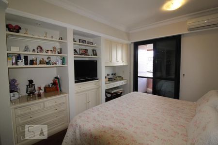 Apartamento à venda com 303m², 3 quartos e 4 vagasSuite 1 master 