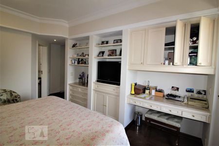 Apartamento à venda com 303m², 3 quartos e 4 vagasSuite 1 master 