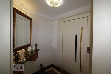 Apartamento à venda com 303m², 3 quartos e 4 vagasElevador privativo