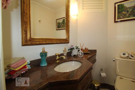 Apartamento à venda com 303m², 3 quartos e 4 vagasBanheiro 5 lavabo