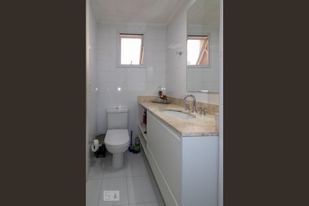 Apartamento à venda com 87m², 2 quartos e 2 vagasBanheiro da Suíte