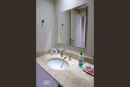 Apartamento à venda com 87m², 2 quartos e 2 vagasLavabo