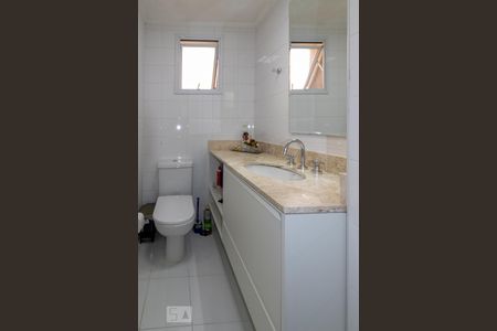 Apartamento à venda com 87m², 2 quartos e 2 vagasBanheiro da Suíte