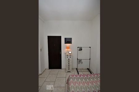 Quarto de kitnet/studio à venda com 1 quarto, 25m² em Centro, Rio de Janeiro