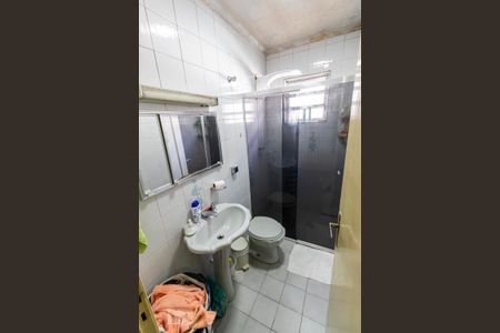 Casa à venda com 188m², 3 quartos e 3 vagasBanheiro social