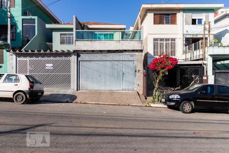 Casa à venda com 188m², 3 quartos e 3 vagasFachada