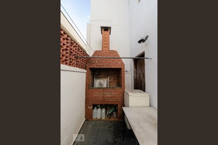 Casa à venda com 104m², 3 quartos e 2 vagas Casa à venda com 104m², 3 quartos e 2 vagasÁrea Externa