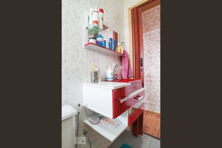 Casa à venda com 150m², 4 quartos e 4 vagas Casa à venda com 150m², 4 quartos e 4 vagasBanheiro Casa 2