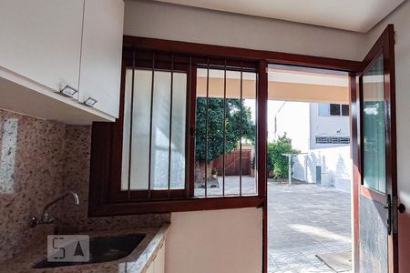Casa à venda com 324m², 5 quartos e 4 vagas Casa à venda com 324m², 5 quartos e 4 vagasÁrea de Serviço
