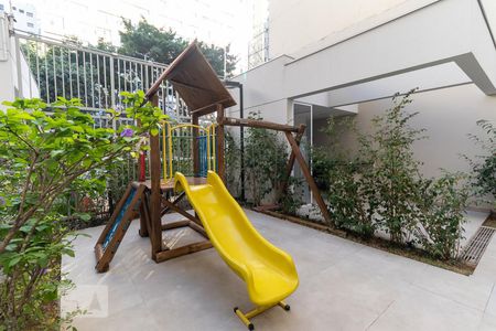 Studio à venda com 26m², 1 quarto e sem vaga Studio à venda com 26m², 1 quarto e sem vagaPlayground