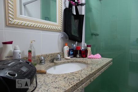 Apartamento à venda com 89m², 3 quartos e 1 vaga Apartamento à venda com 89m², 3 quartos e 1 vagaBanheiro da suíte