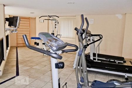 Apartamento à venda com 128m², 3 quartos e 2 vagasÁrea comum - Academia