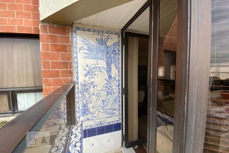 Apartamento para alugar com 200m², 3 quartos e 4 vagas Apartamento para alugar com 200m², 3 quartos e 4 vagasSacada