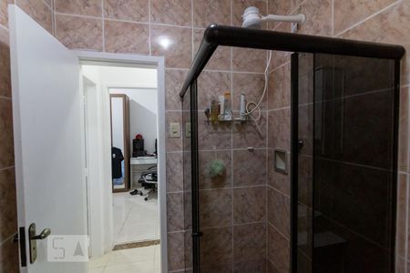 Apartamento para alugar com 106m², 4 quartos e sem vaga Apartamento para alugar com 106m², 4 quartos e sem vagaBanheiro
