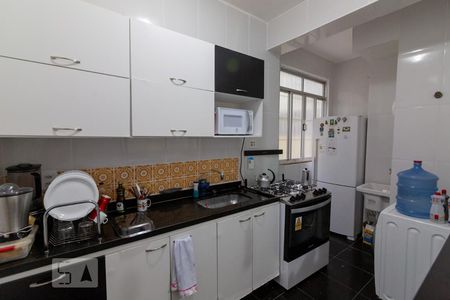 Apartamento para alugar com 106m², 4 quartos e sem vaga Apartamento para alugar com 106m², 4 quartos e sem vagaCozinha